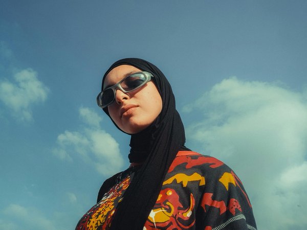 Cagoules : pourquoi elles sont indispensables pour vos sorties extérieures